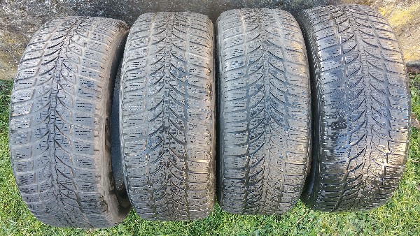 Opony Zimowe 215/55 R 16 2